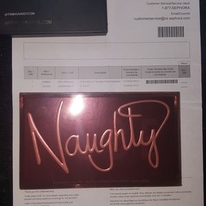 HUDA Naughty Nude Palette